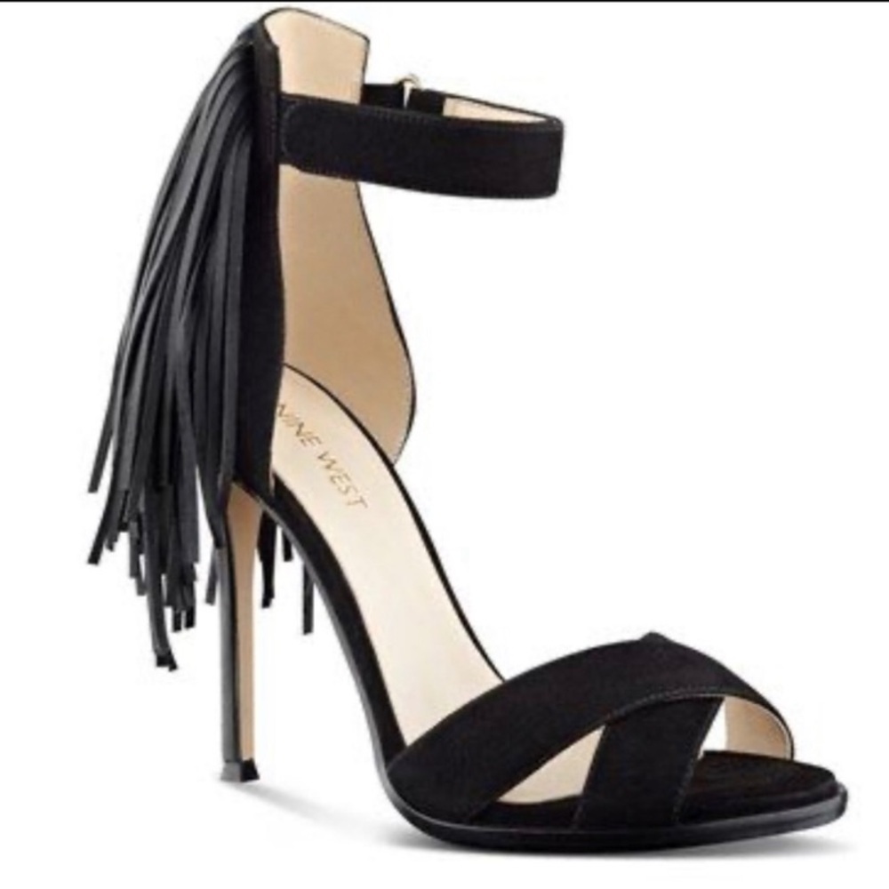“NINE WEST” Hustle Fringe Heels